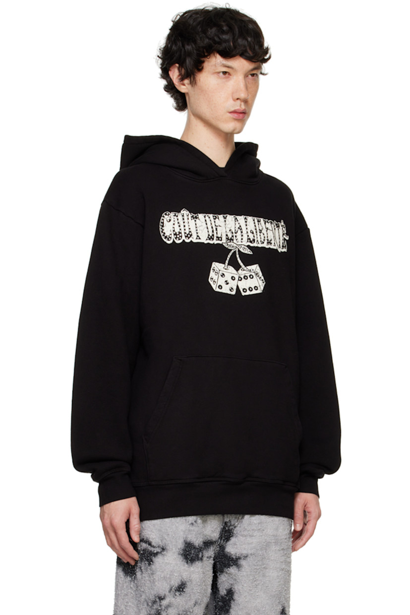 French terry hoodie.

· Crystal-cut and printed logo graphic at front
· Kangaroo pocket
· Rib knit hem and cuffs 

Supplier color: Black