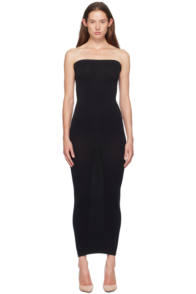 Stretch BLUFIBRE® nylon jersey dress. Converts to skirt or top.

· Seamless construction
· Straight neck

Supplier color: Black