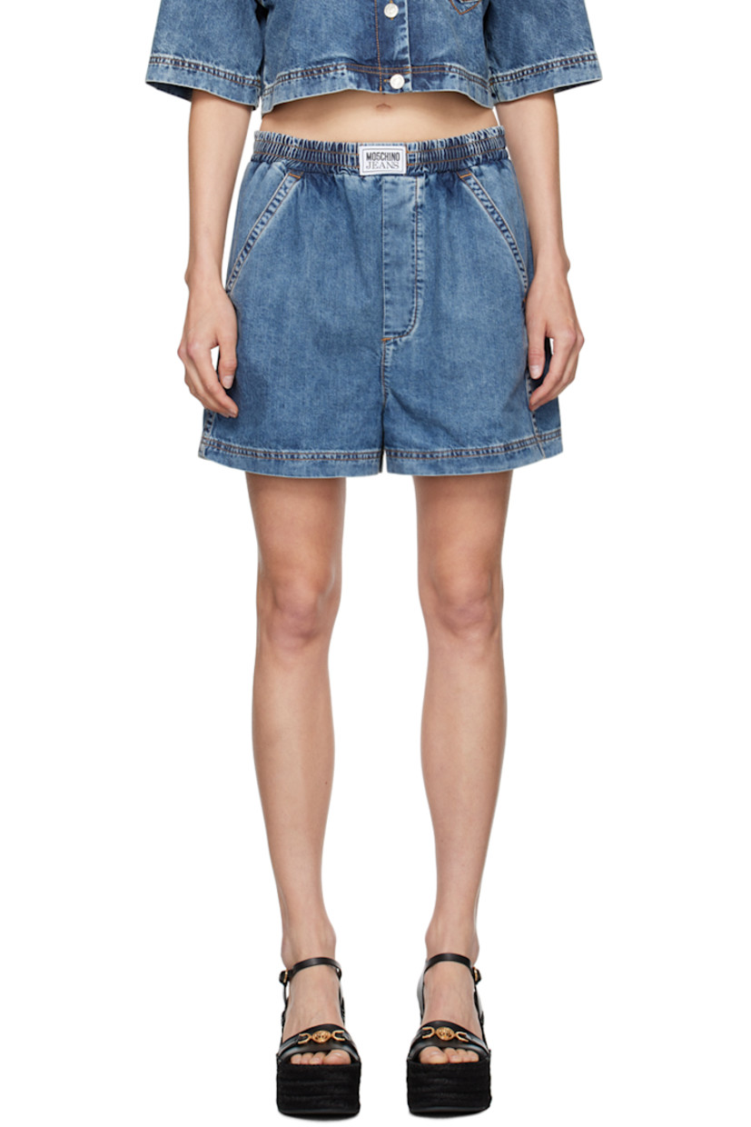 Lightweight relaxed-fit non-stretch denim shorts. Fading throughout. 

· High-rise
· Logo patch at elasticized waistband
· Four-pocket styling
· Graphic embroidered at back pockets
· Contrast stitching in tan 

Supplier color: Fantasia blue