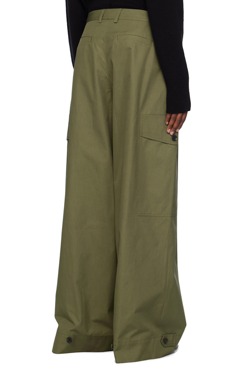 Water-repellent organic cotton gabardine trousers.

· Belt loops
· Four-pocket styling
· Zip-fly 
· Adjustable button tab at cuffs
· Concealed button fastening at inner cuffs
· Flap pocket at outseams
· Mock welt pockets at back

Part of the His & Hers collection.

Supplier color: Forest