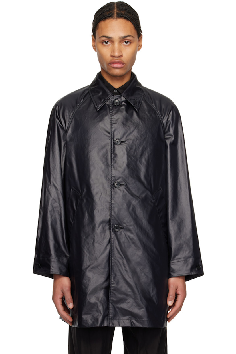Coated polyester satin coat.

· Spread collar
· Button closure
· Welt pockets
· Raglan sleeves
· Welt pocket at interior
· Adjustable button tab at cuffs
· Unlined

Supplier color: Black
