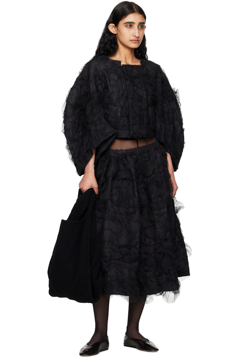 Nylon tulle and quilted plain-woven polyester- and cotton-blend jacket. Ruching and tucks throughout. 

· Hook-eye fastening at asymmetric round neck
· Patch pockets
· Cropped hem
· Raglan balloon sleeves

Supplier color: Black