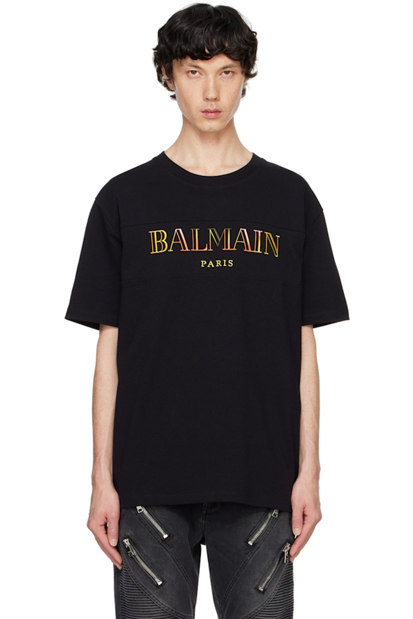 Organic cotton jersey T-shirt.

· Rib-knit crewneck
· Logo embroidered at front
· Dropped shoulders

Supplier color: Black