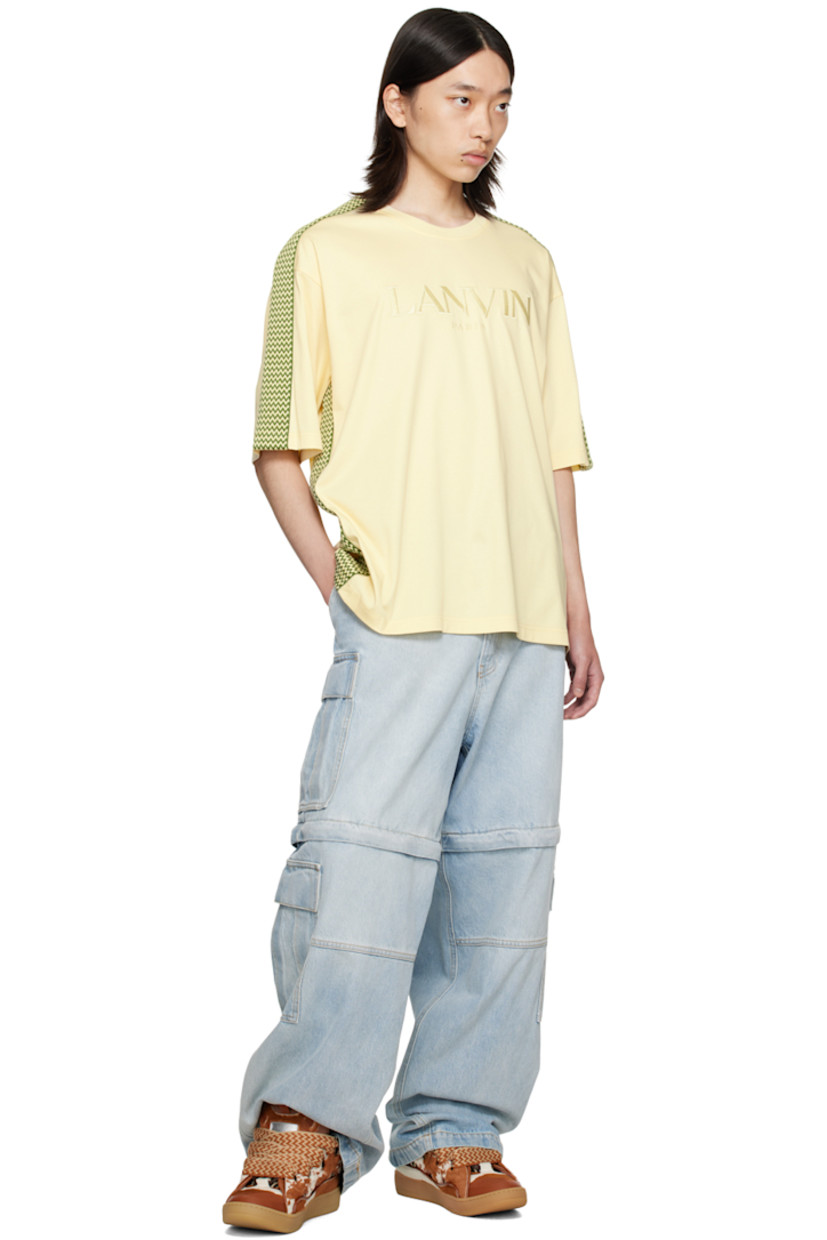 Loose-fit cotton jersey T-shirt. Woven chevron trim at side seams, shoulders, and sleeves.

· Rib knit crewneck
· Logo embroidered at chest
· Dropped shoulders

Supplier color: Quartz