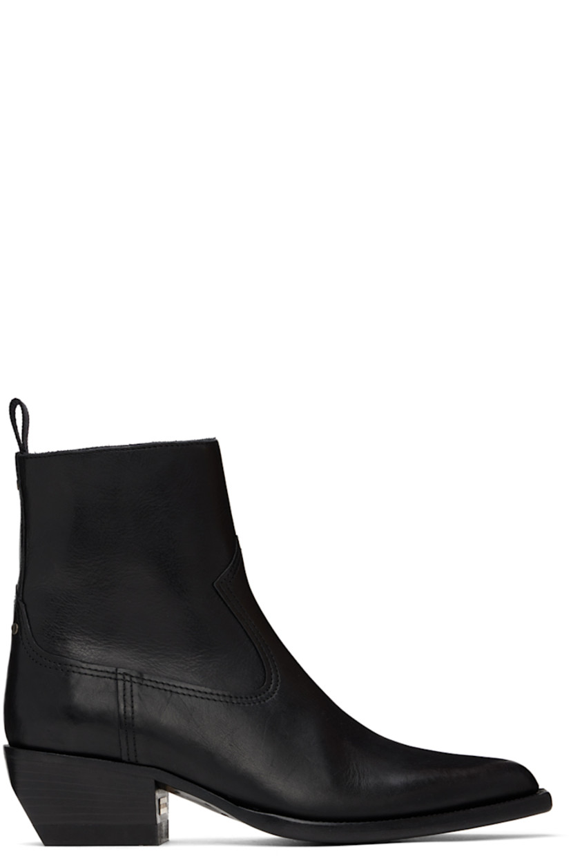 Buffed leather ankle boots in black.

· Pointed toe
· Zip closure at inner side
· Pull-loop at collar
· Buffed leather lining
· Logo plaque at stacked leather block heel
· Leather sole with rubber injection
· Heel: H2"

Supplier color: Black