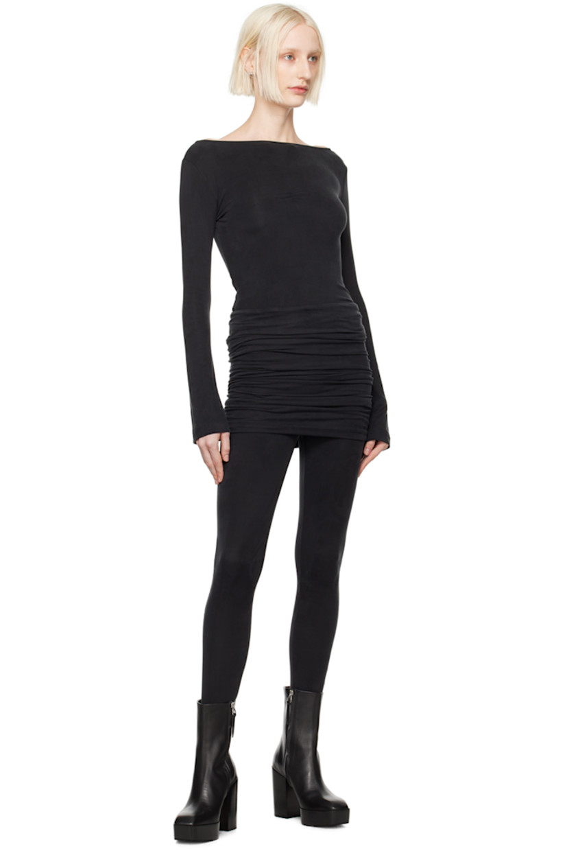 Stretch cupro jersey T-shirt.

· Boat neck
· Ruching at chest
· Logo embroidered at low back

Supplier color: Black