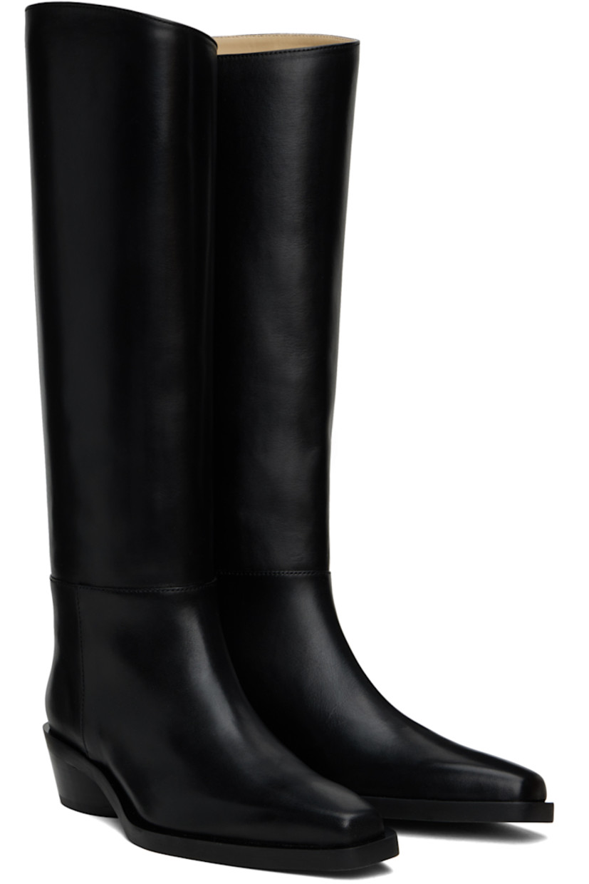 Knee-high buffed calfskin boots in black.

· Pointed square toe
· Buffed leather lining
· Stacked leather block heel with rubber injection
· Leather sole
· Heel: H1.5"

Supplier color: Black