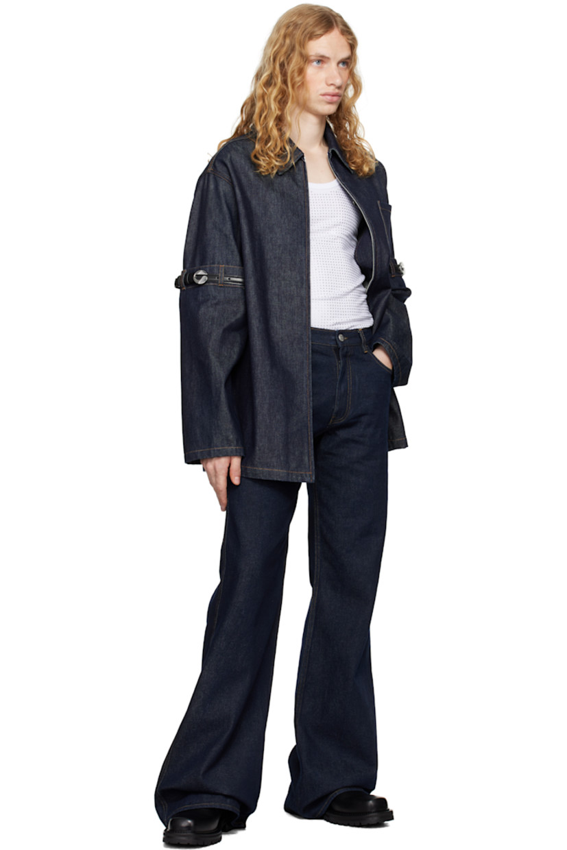 Slim-fit, wide-leg, and flared non-stretch denim jeans. Fading throughout.

· High-rise
· Belt loops
· Five-pocket styling
· Leather logo patch at back waist
· Contrast stitching in tan

Supplier color: Blue Raw