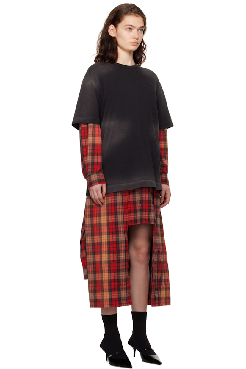 Cotton jersey and flannel maxi dress. Check pattern and fading throughout.

· Layered construction
· Rib-knit crewneck
· Logo embroidered at chest
· Sleeves-style self-tie straps at waist
· Vent at front hem
· Dropped shoulders 
· Pleats at single-button barrel cuffs
· Text embroidered at back

Supplier color: Red