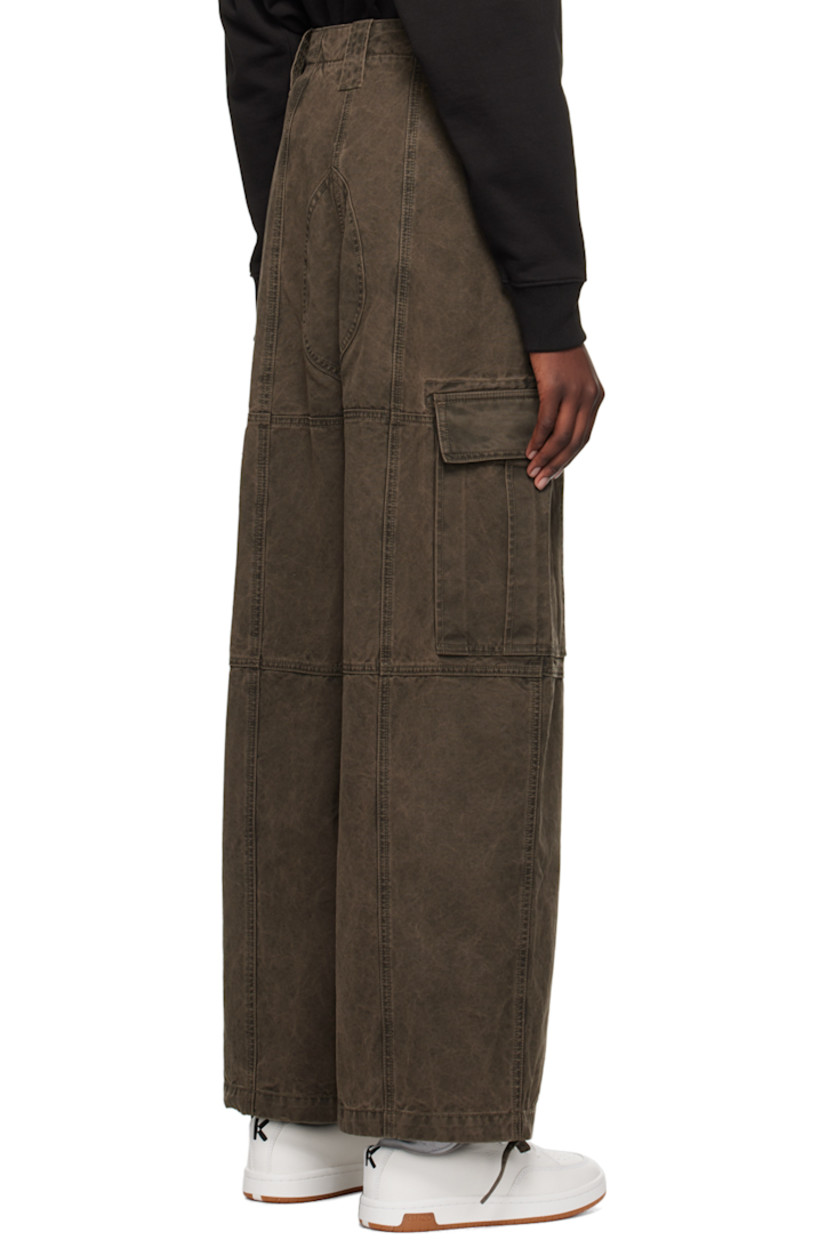 Cotton canvas cargo pants. Fading throughout.

· Paneled construction
· Belt loops
· Two-pocket styling
· Cargo pocket at outseams
· Drawstring at cuffs

Supplier color: Taupe