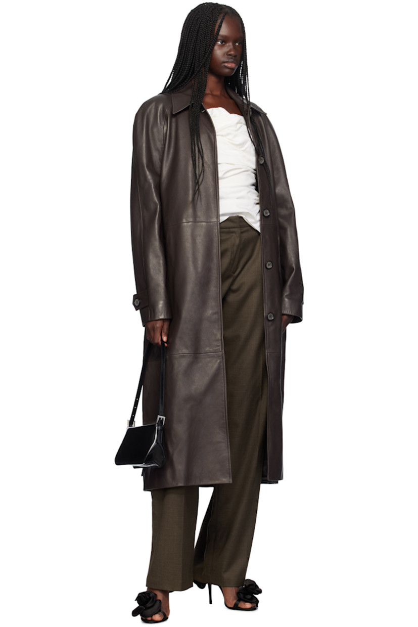 Wide-leg flared worsted stretch wool delaine trousers.

· Belt loops
· Four-pocket styling
· Zip-fly
· Pleats at front
· Creased legs

Supplier color: Brown