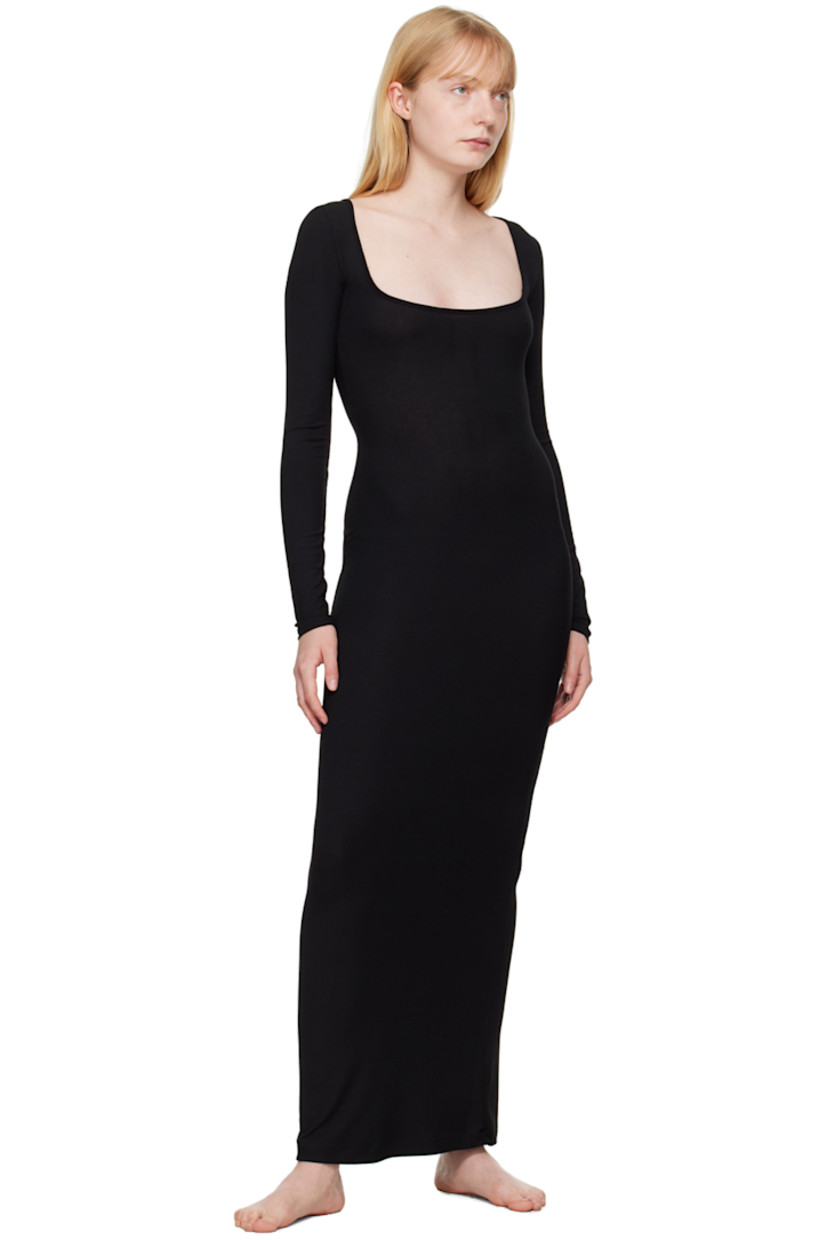 Breathable stretch modal ribbed jersey dress.

· Square neck
· Unlined

Supplier color: Onyx