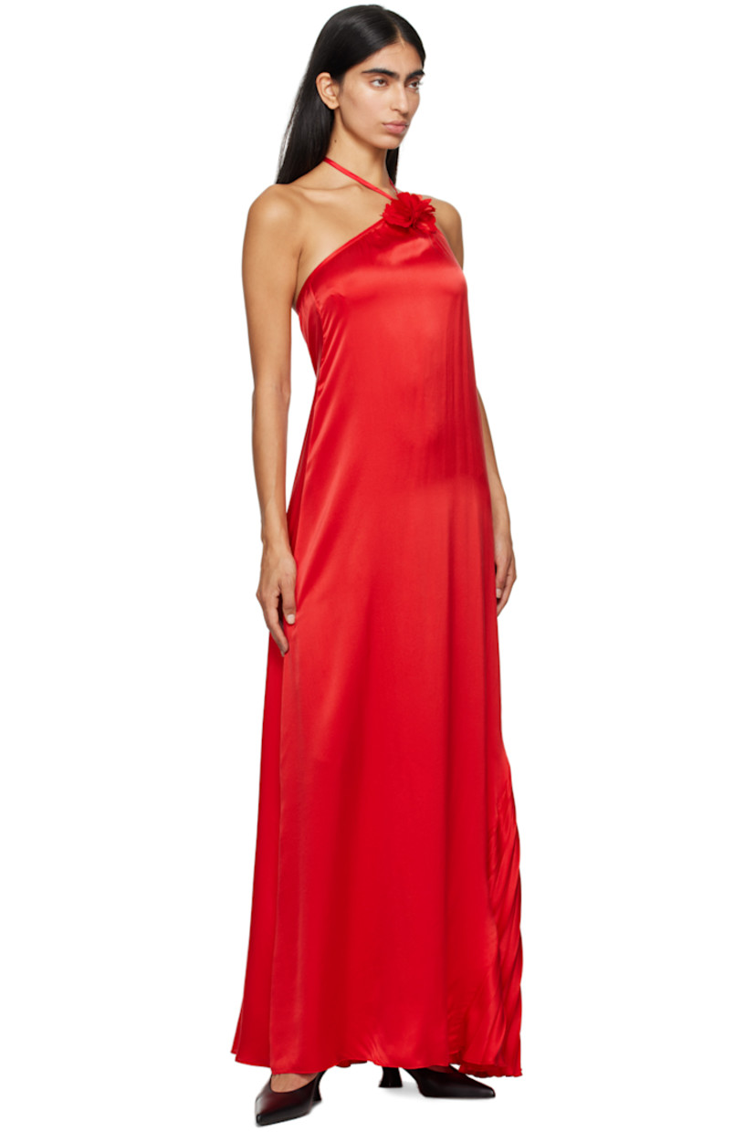 Silk satin dress. 

· Floral appliqué at halter neck and side 
· Pleats at side 
· Self-tie halter strap
· Concealed zip closure at back
· Unlined

Supplier color: Red