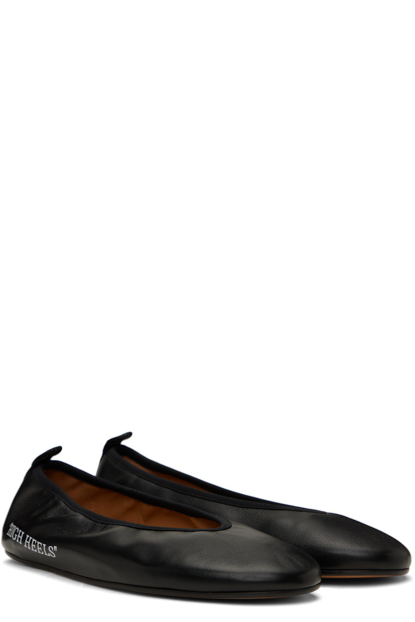 Pebble-grained calfskin ballerina flats in black. 

· Grosgrain trim at elasticized collar 
· Text printed at outer side 
· Logo printed at heel 
· Pull-loop at heel collar 
· Grained leather lining
· Leather sole with rubber injection

Supplier color: Black/White