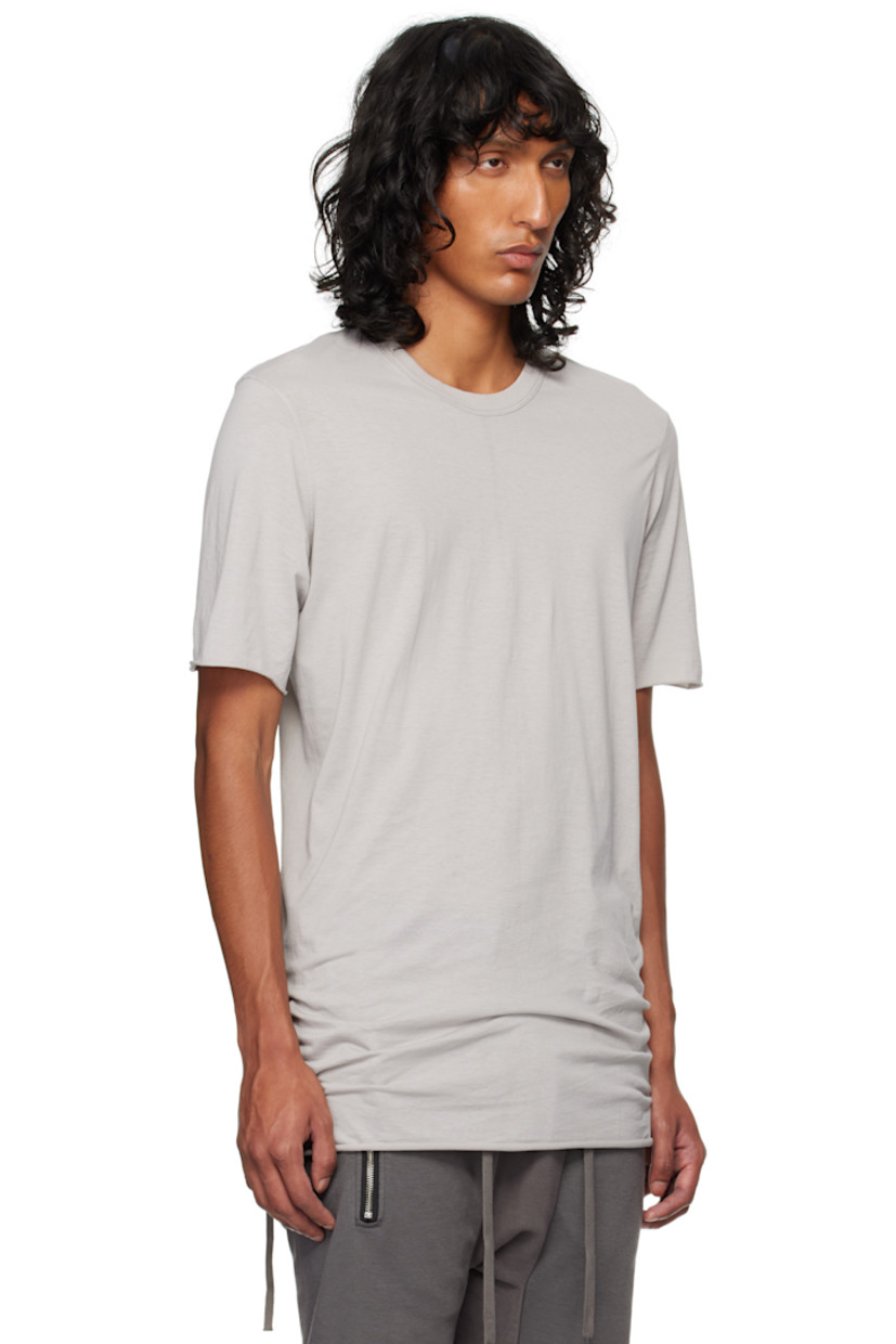 Garment-dyed cotton jersey T-shirt.

· Rib-knit crewneck
· Rolled edge at hem and cuffs
· Extended trim and central seam at back

Supplier color: Light grey