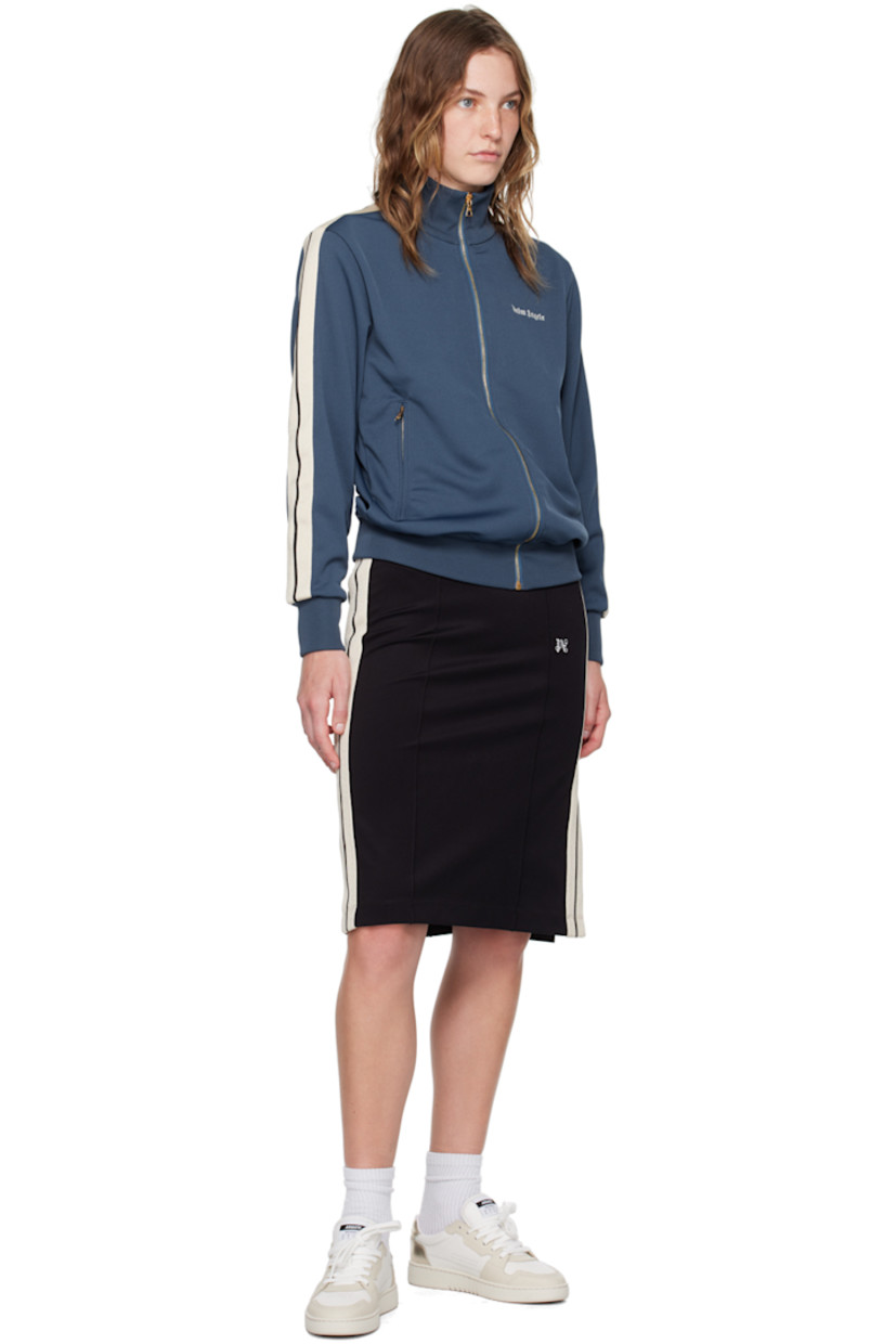 Acetate- and nylon-blend jersey skirt.

· Logo embroidered at front
· Pinched seams at front
· Striped rib knit trim at side seams
· Vented side seam
· Zip closure at back

Supplier color: Black/Off white