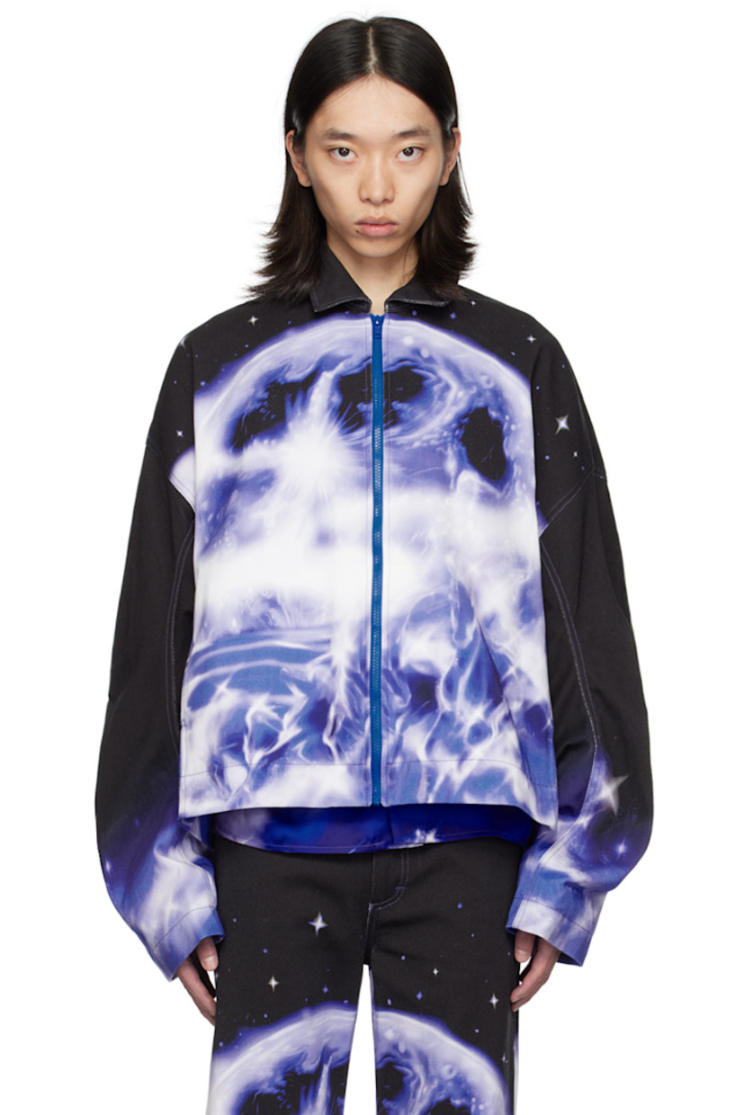 Oversized non-stretch denim jacket. Graphic airbrushed throughout.

· Spread collar
· Zip closure
· Seam pockets
· Inset elasticized cuffs
· Contrast stitching in blue

Supplier color: Black/Blue