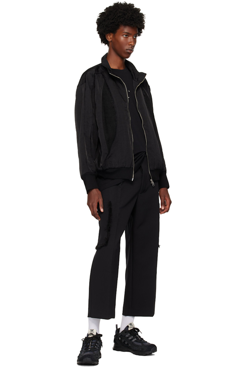 Straight-leg polyester serge cargo pants.

· Belt loops
· Four-pocket styling
· Button-fly
· Pleats at front
· Creased legs
· Cropped legs
· Patch pocket with fringed trim at outseams
· Logo-engraved tortoiseshell hardware

Supplier color: Black