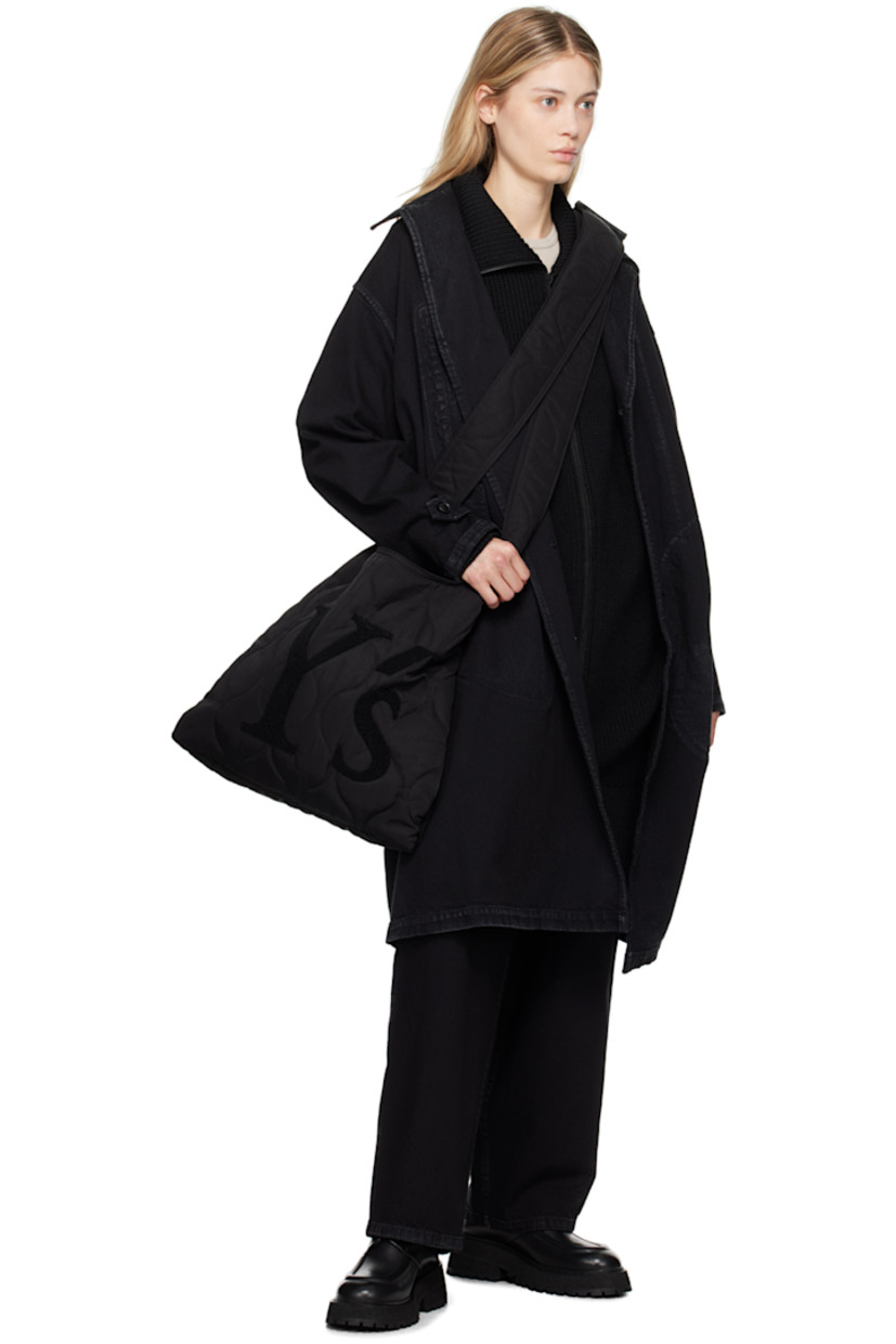 Rib knit wool cardigan.

· Turtleneck
· Two-way zip closure 
· Seam pockets
· Dropped shoulders

Supplier color: Black