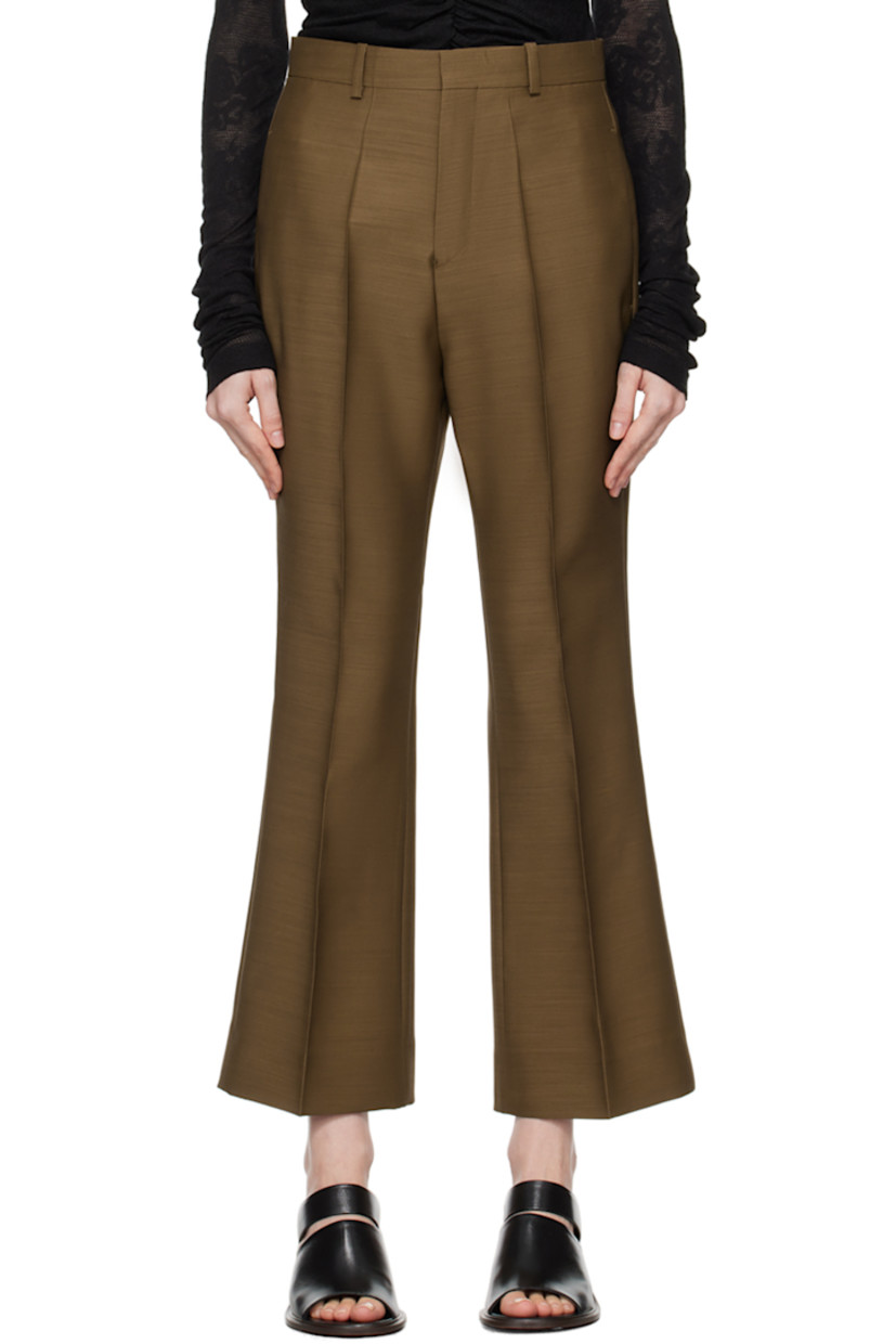 Flared RWS-certified wool- and organic silk-blend duck cloth trousers.

· Belt loops
· Four-pocket styling
· Zip-fly
· Creased legs
· Cropped cuffs

Supplier color: Moss