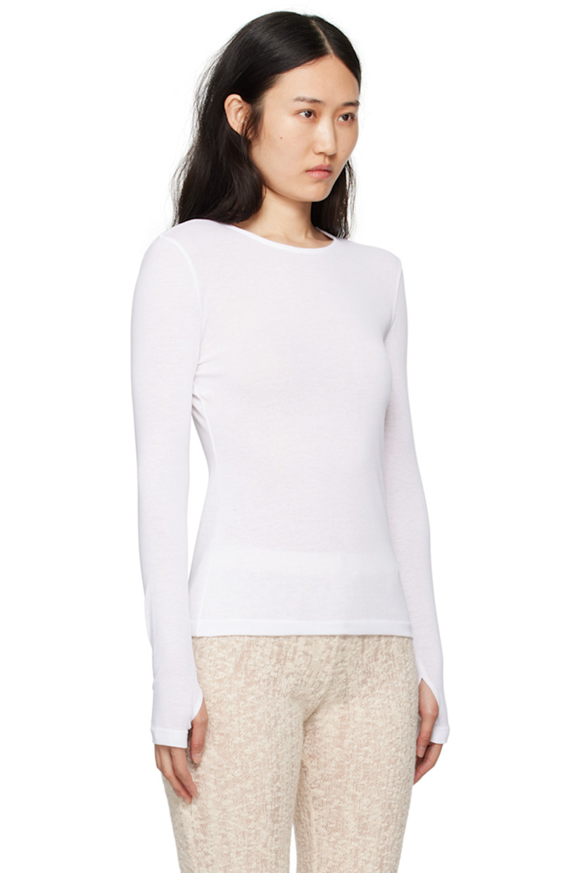 Semi-sheer knit organic cotton T-shirt. 

· Crewneck
· Thumbhole at cuffs
· Central seam at back 

Supplier color: White