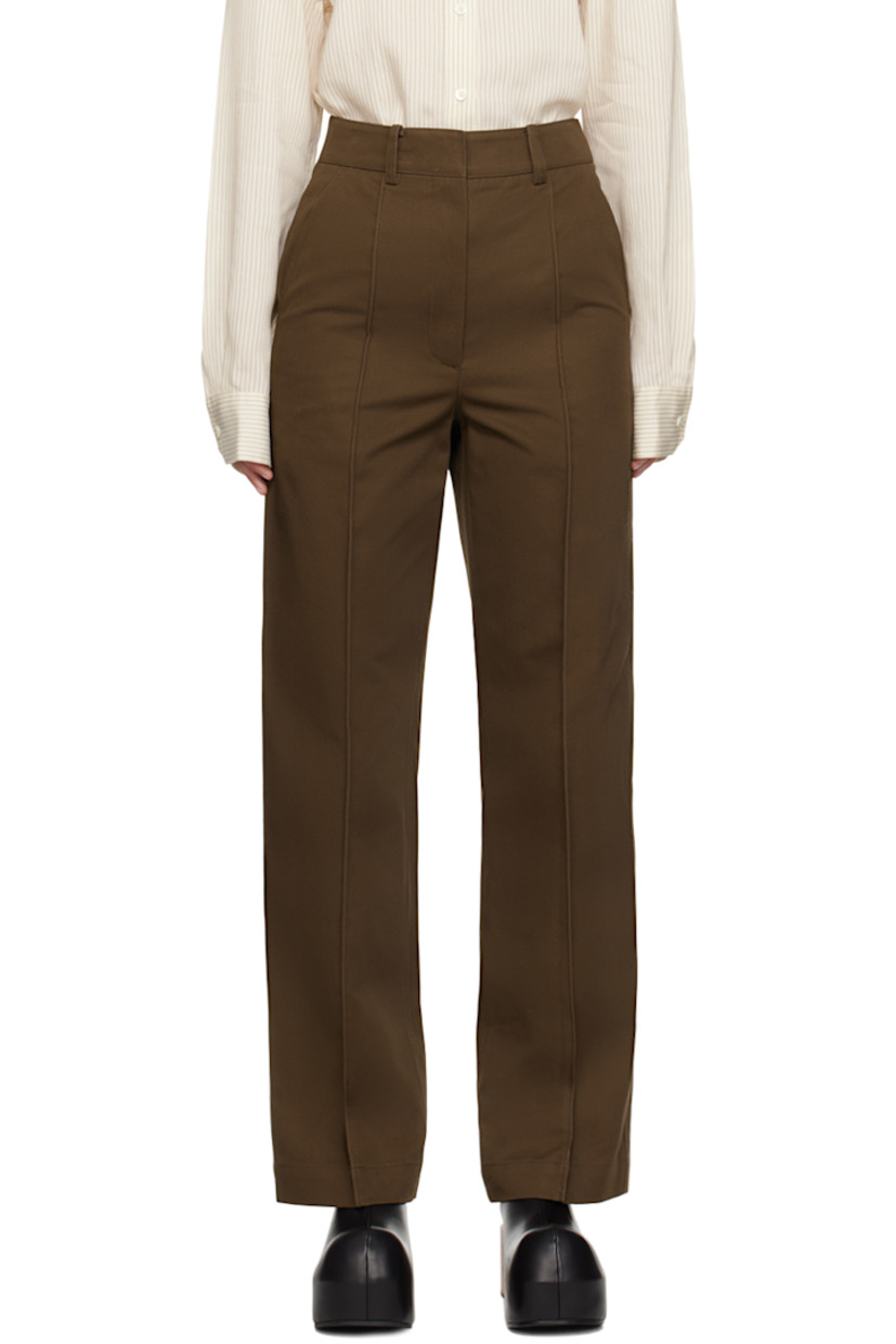 Straight-leg cotton twill trousers.

· Belt loops 
· Three-pocket styling
· Zip-fly
· Pinched seams at legs

Supplier color: Vintage brown