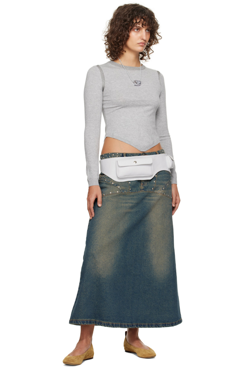LENZING™ ECOVERO™ viscose-blend jersey T-shirt.

· Rib-knit crewneck, hem, armscyes, and cuffs
· Pointed hem

Supplier color: Grey