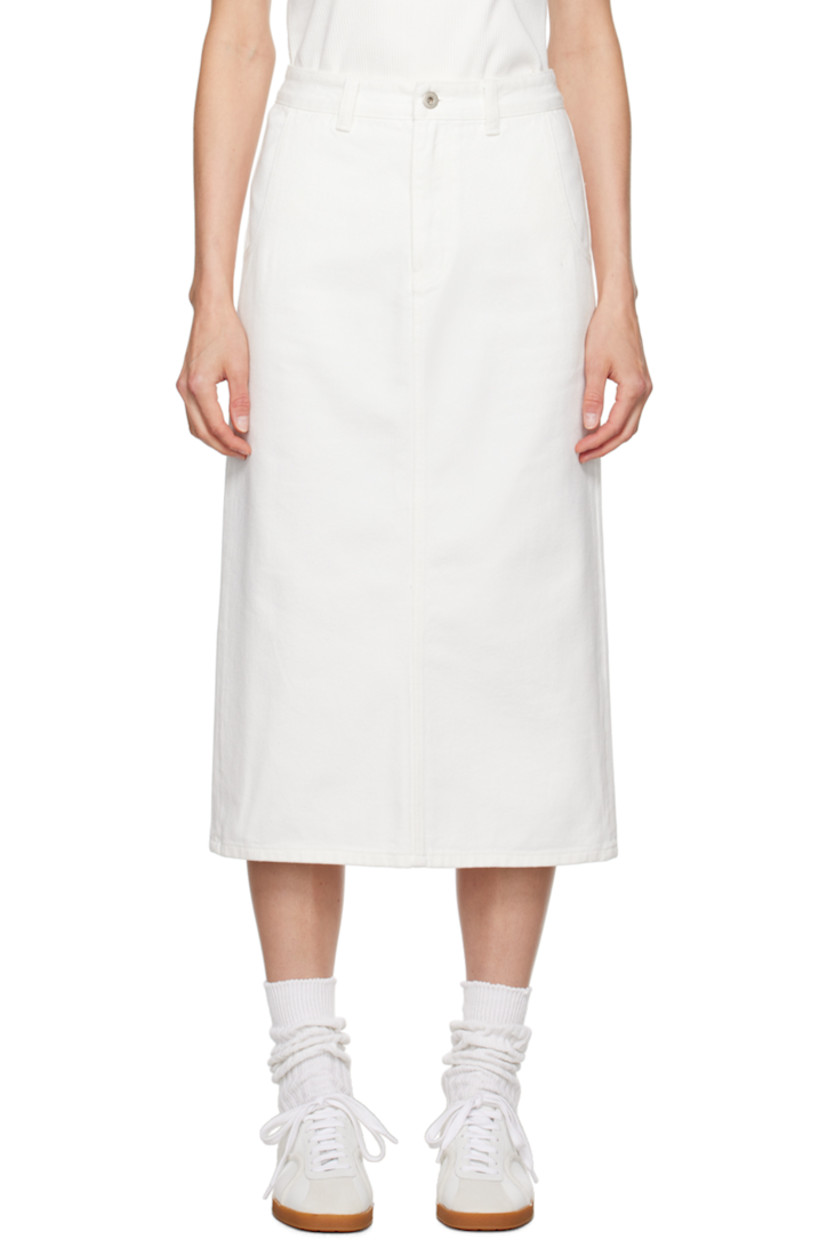 Non-stretch denim skirt.

· Belt loops
· Four-pocket styling
· Zip-fly
· Leather logo patch at back waistband
· Central slit at back hem
· Logo-engraved silver-tone hardware

Supplier color: White