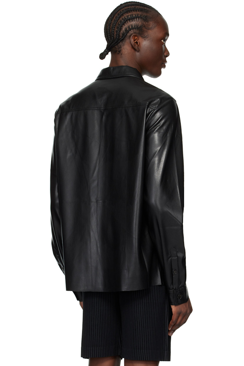 Buffed OKOBOR™ vegan leather shirt.

· Open spread collar
· Button closure
· Patch pocket
· Single-button barrel cuffs
· Full faux-suede lining

Supplier color: Black