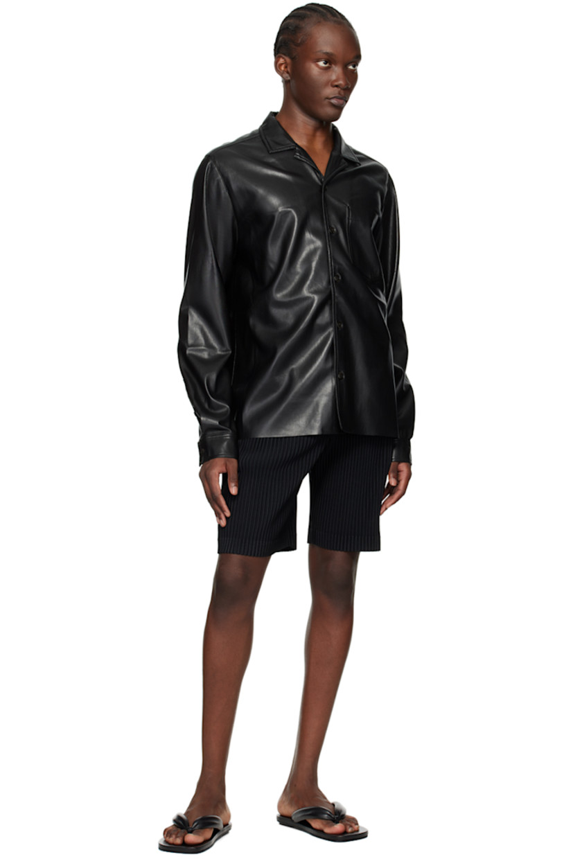Buffed OKOBOR™ vegan leather shirt.

· Open spread collar
· Button closure
· Patch pocket
· Single-button barrel cuffs
· Full faux-suede lining

Supplier color: Black