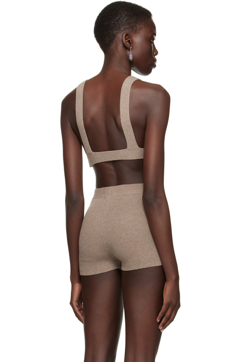 Lightweight rib knit stretch pima cotton bralette.

· Plunging V-neck
· Fixed shoulder straps

Supplier color: Wood