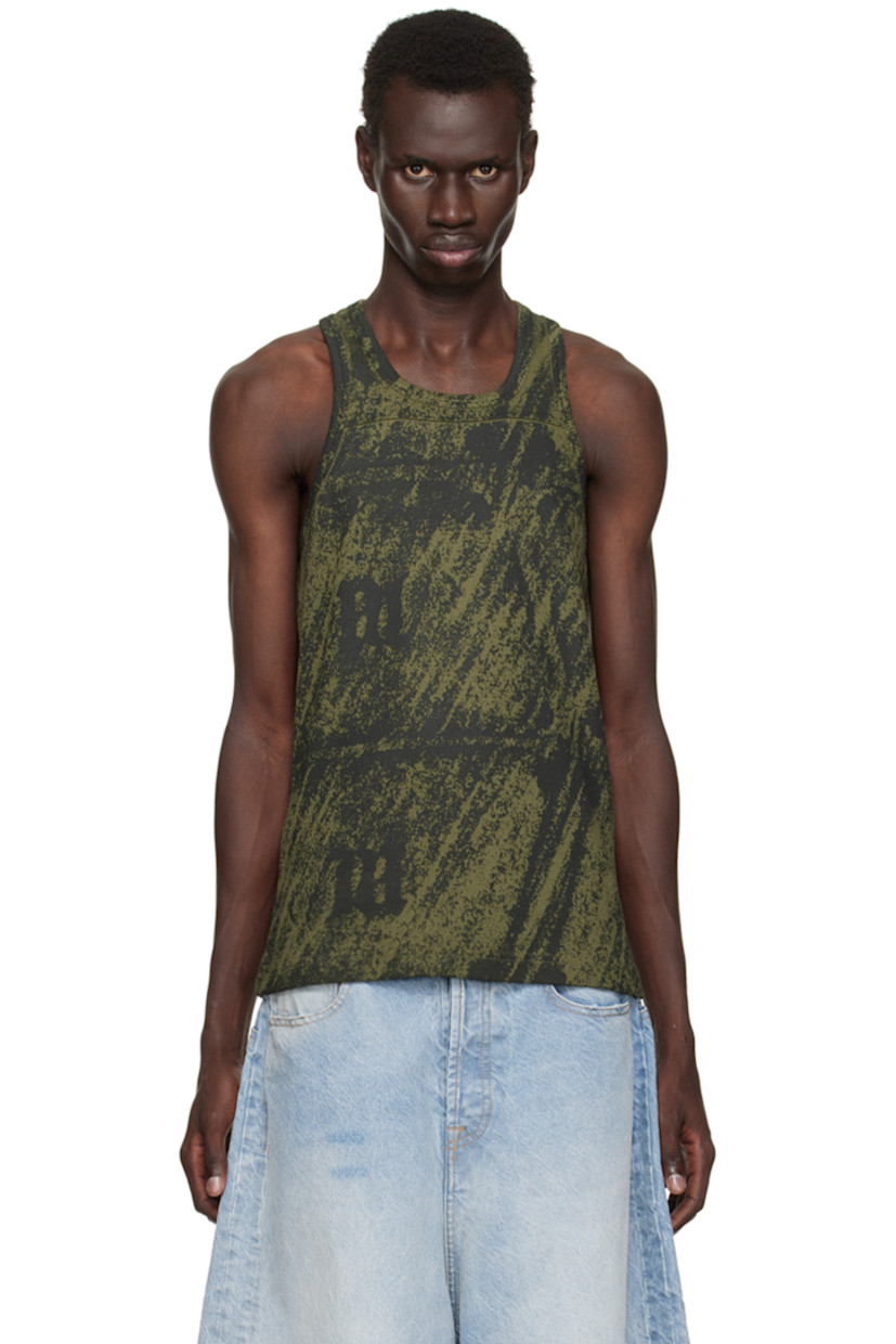 Stretch cotton jersey tank top. Graphic and logo pattern printed throughout.

· Rib knit scoop neck and armscyes
· Racerback

Supplier color: Khaki