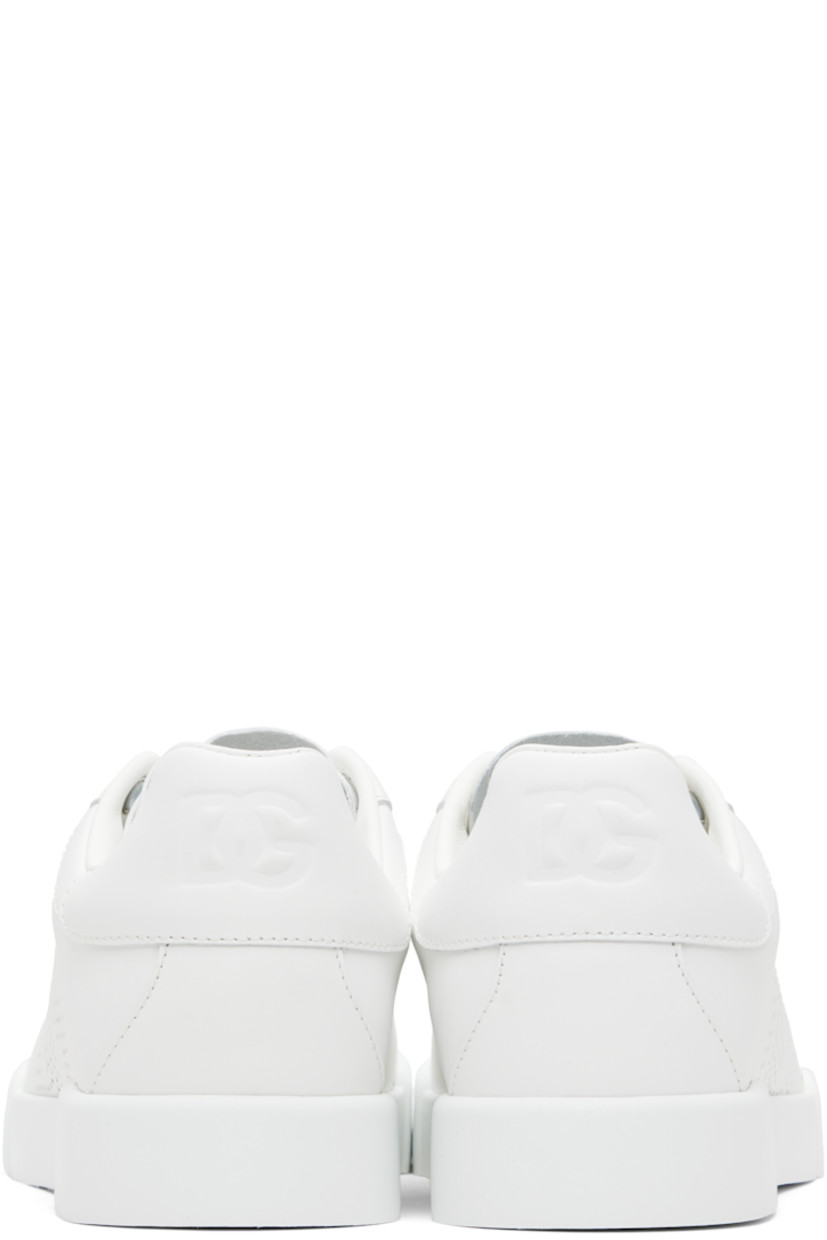 Low-top buffed calfskin sneakers.

· Lace-up closure
· Padded tongue and collar
· Logo embossed at tongue and heel tab
· Perforated logo at outer side
· Terrycloth lining
· Treaded rubber sole 

Supplier color: Bianco/Bianco