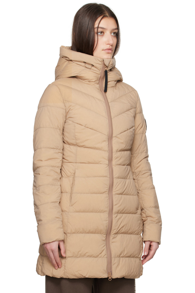 Down-filled and quilted stretch nylon taffeta coat. Lightweight, wind-resistant and water-repellent.

· Bungee-style drawstring at hood
· Funnel neck
· Two-way zip closure
· Zip pockets
· Embroidered logo patch at sleeve
· Logo-woven shoulder straps at interior
· Zip pocket at interior
· Fully lined

Part of the Black Label collection.

Supplier color: Desert sand

Fill: 90% duck down, 10% duck feather.