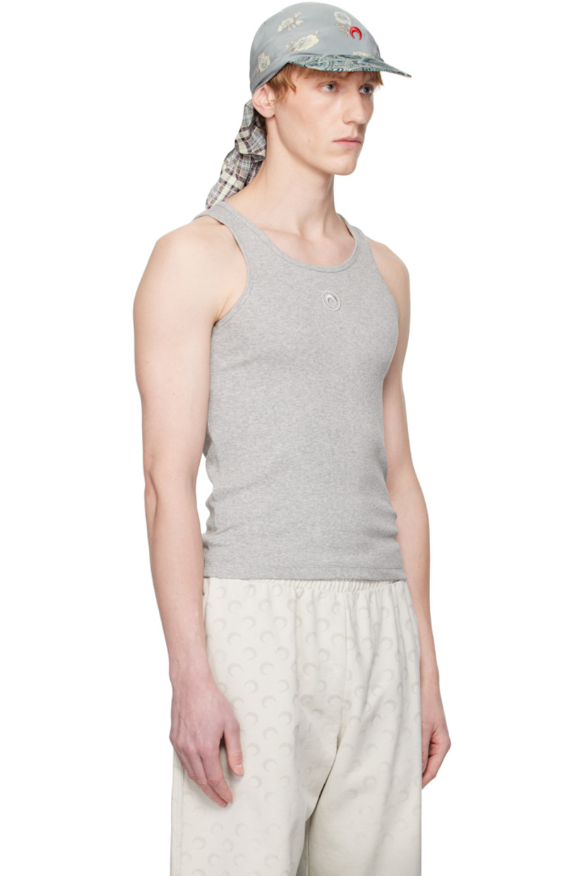 Stretch GOTS-certified organic cotton ribbed jersey tank top. 

· Scoop neck
· Logo embroidered at chest
· Logo patch at back collar

Part of the Boderline collection. 

Supplier color: Grey