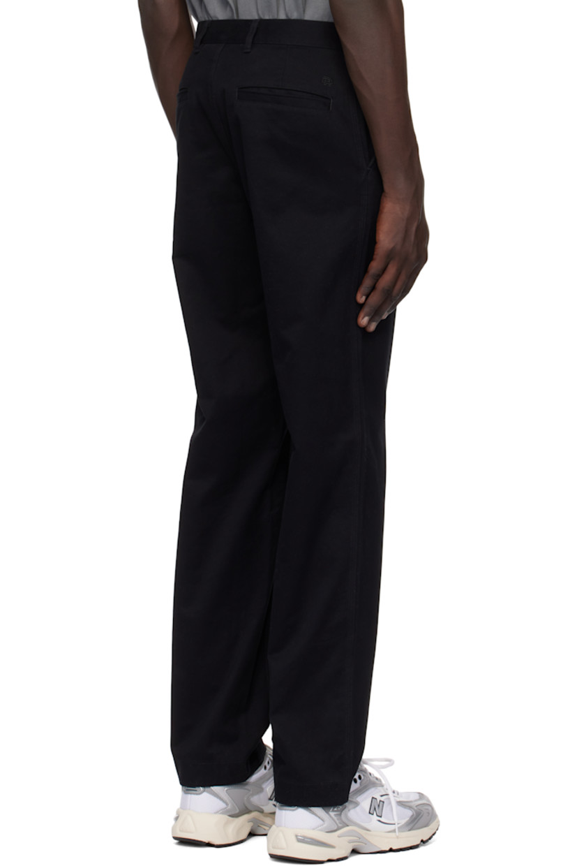 Durable straight-leg cotton twill trousers. 

· Belt loops
· Four-pocket styling
· Zip fly
· Logo embroidered at back waistband 

Supplier color: Black