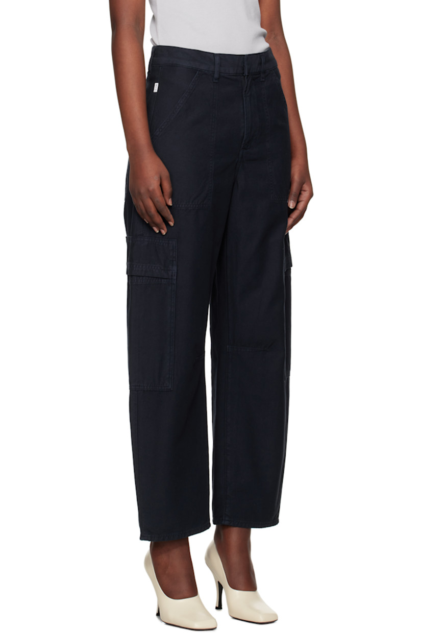 Tapered non-stretch regenerative cotton twill trousers. 

· Loose-fit and straight-leg
· Belt loops
· Four-pocket styling
· Zip fly
· Dart at front and back knees
· Logo patch at outseam
· Flap pocket at outseams

Supplier color: True navy