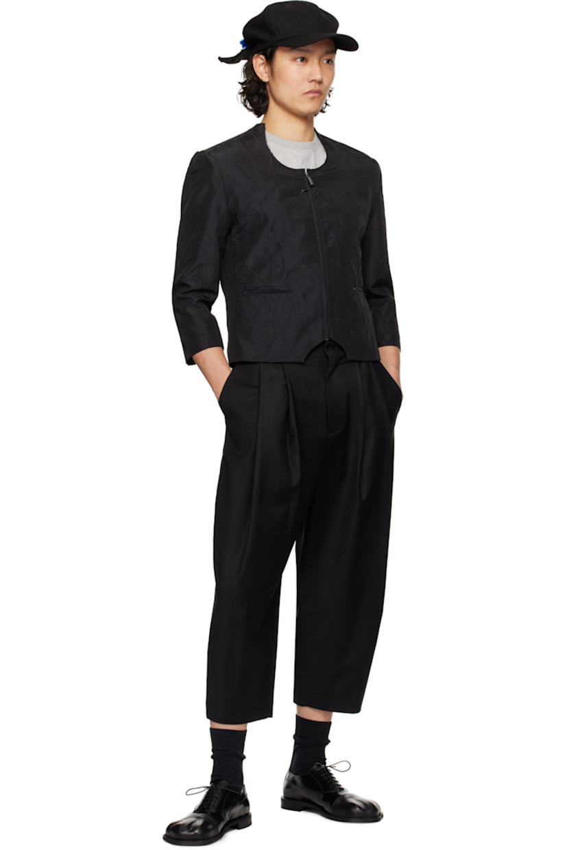 Slim-fit crinkled plain-woven nylon-blend blazer.

· Raw edge at modified scoop neck
· Zip closure 
· Hook-eye fastening at chest
· Darts at front and back
· Welt pockets
· Cutout at front hem
· Gathering at padded shoulders
· Frayed flag with topstitching at back
· Welt pocket at interior
· Full satin lining

Supplier color: Noir