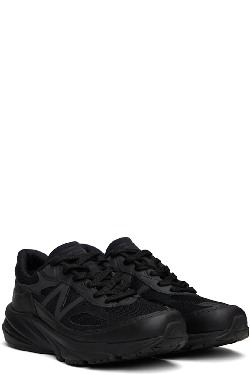 Low-top mesh and buffed leather sneakers.

· Rubberized trim throughout 
· Lace-up closure
· Logo patch at padded tongue
· Padded collar
· Logo appliqué at sides
· Text stamp at outer side
· Textured ENCAP® FuelCell rubber sole

Part of the Comme des Garçons Homme x New Balance collaboration.

Supplier color: Black