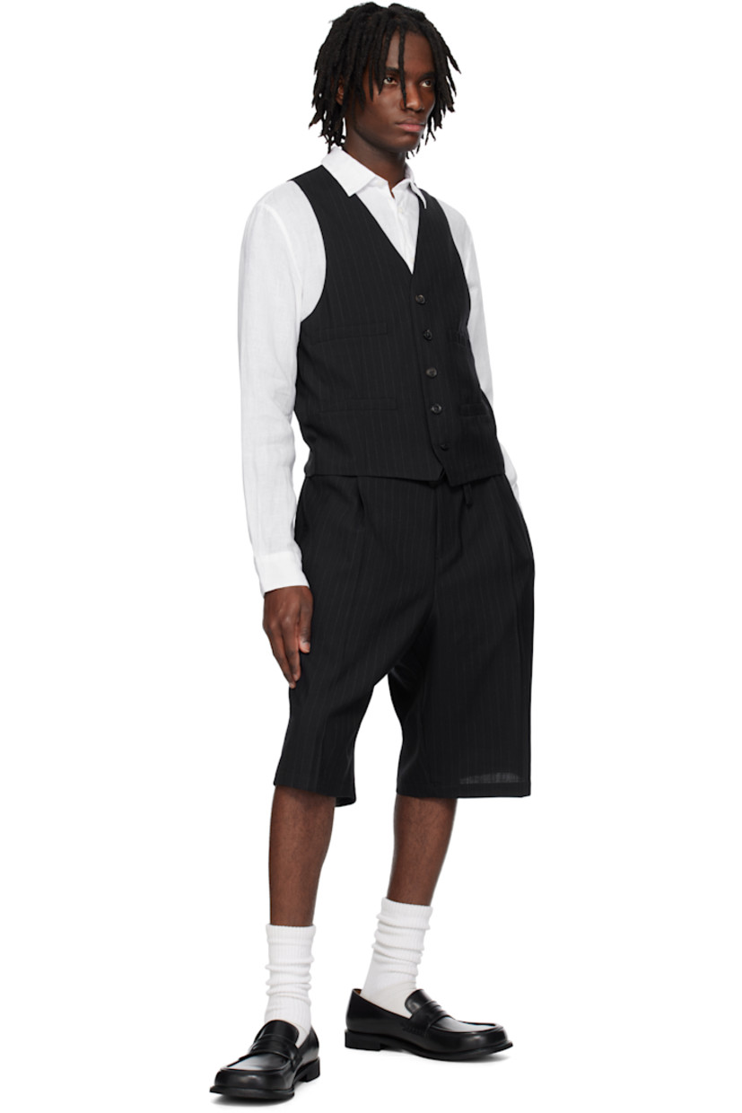 Wool barathea shorts. Pinstripes throughout.

· Belt loops and integrated self-tie belt
· Four-pocket styling
· Zip fly
· Pleats at front
· Creased legs
· Partially lined

Supplier color: Navy stripe