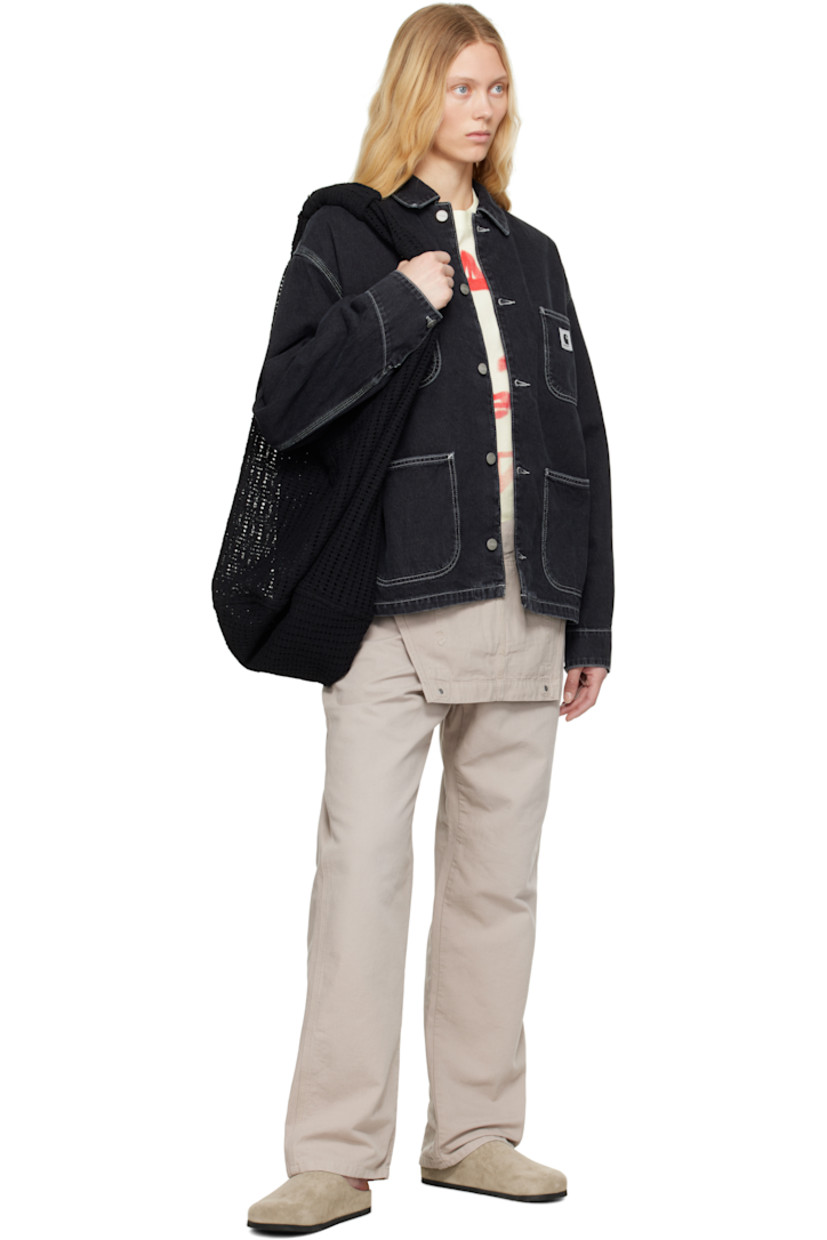 Stonewashed 11.25 oz non-stretch denim jacket. Fading throughout. 

· Loose-fit 
· Button closure
· Logo patch at chest
· Flap pocket and patch pockets
· Adjustable button fastening at cuffs
· Unlined
· Logo-engraved silver-tone hardware
· Contrast stitching in white

Supplier color: Black (stone washed)