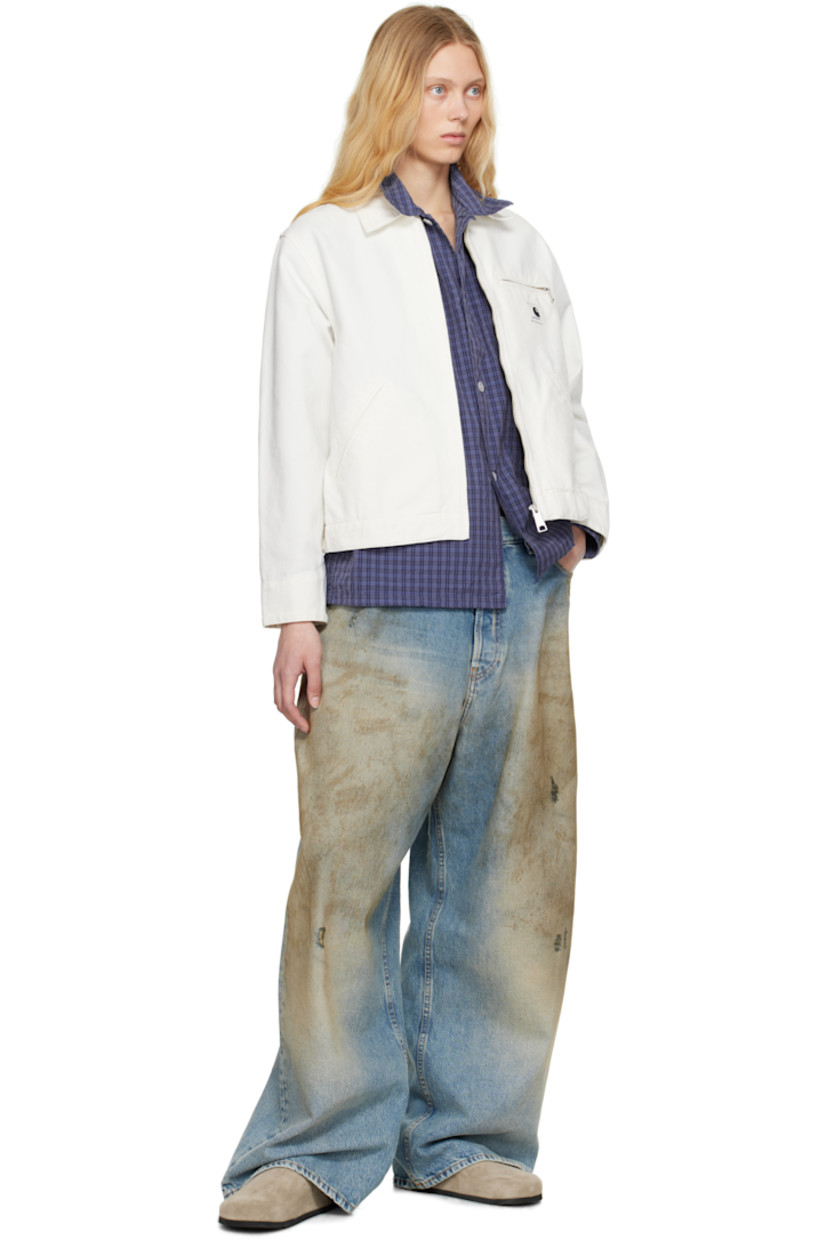 Loose-fit 12 oz organic cotton Dearborn canvas jacket.

· Corduroy spread collar
· Zip closure
· Zip pocket and logo patch at chest
· Welt pockets
· Adjustable press-stud fastening at cuffs
· Adjustable press-stud tabs at back hem
· Unlined
· Logo-engraved silver-tone hardware

Supplier color: Wax/Wax (rinsed)