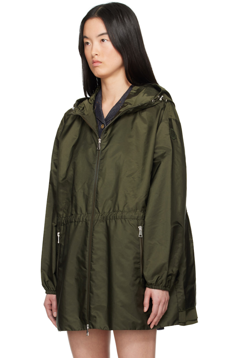 Water-repellent recycled nylon taffeta jacket.

· Bungee-style drawstring at hood and pleated back
· Stand collar
· Two-way zip closure
· Zip pockets
· Embroidered logo patch at sleeve
· Elasticized cuffs
· Partially lined
· Logo-engraved silver-tone hardware

Supplier color: Green