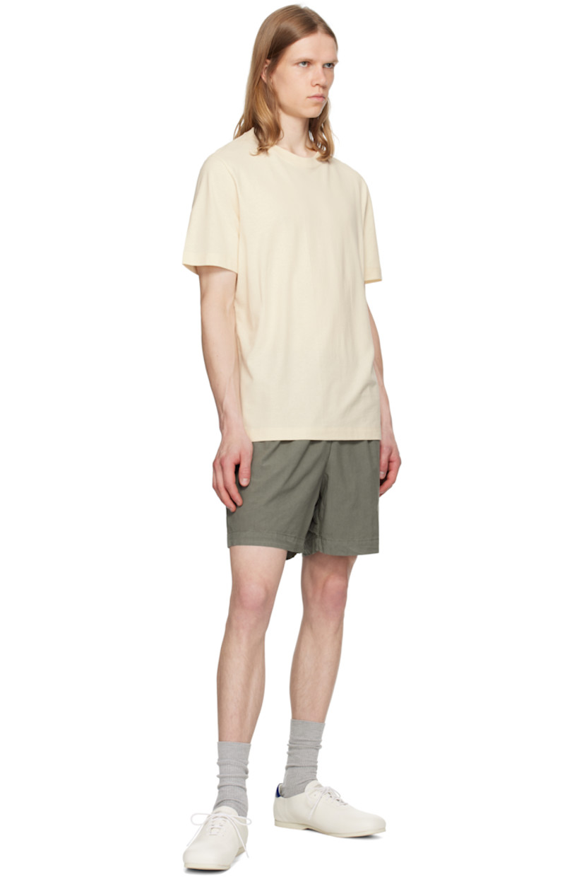 180 gsm cotton crêpe T-shirt. Rib-knit crewneck.

Supplier color: Ecru