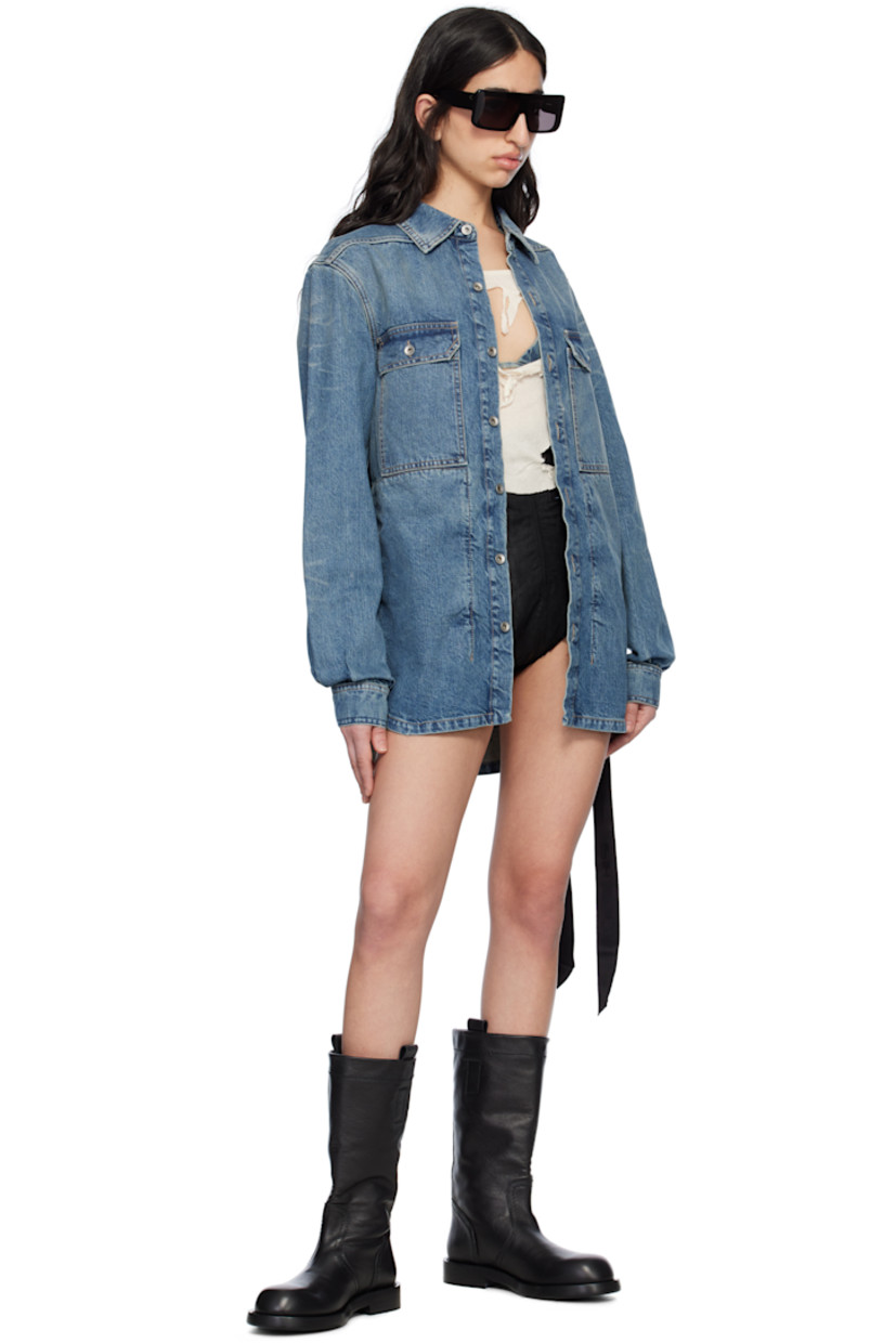 Non-stretch denim jacket. Fading throughout.

· Spread collar
· Button closure
· Flap pockets
· Shirttail hem
· Adjustable buttoned barrel cuffs
· Webbing strap at back yoke
· Zip pockets at interior
· Logo-woven webbing strap at interior
· Contrast stitching in beige

Supplier color: Washed indigo