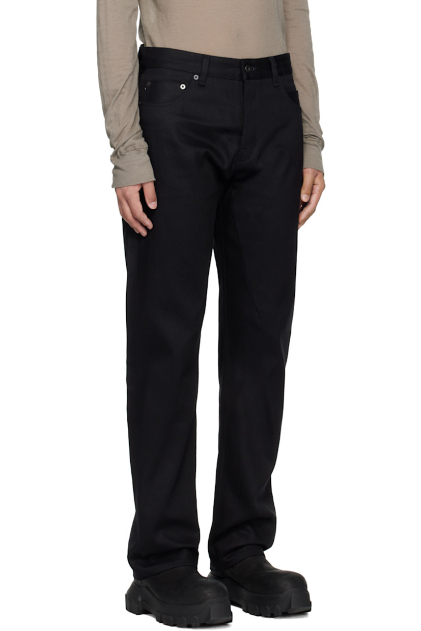 12 oz non-stretch denim jeans.

· Belt loops
· Five-pocket styling
· Zip fly
· Logo patch at back waistband

Supplier color: Black