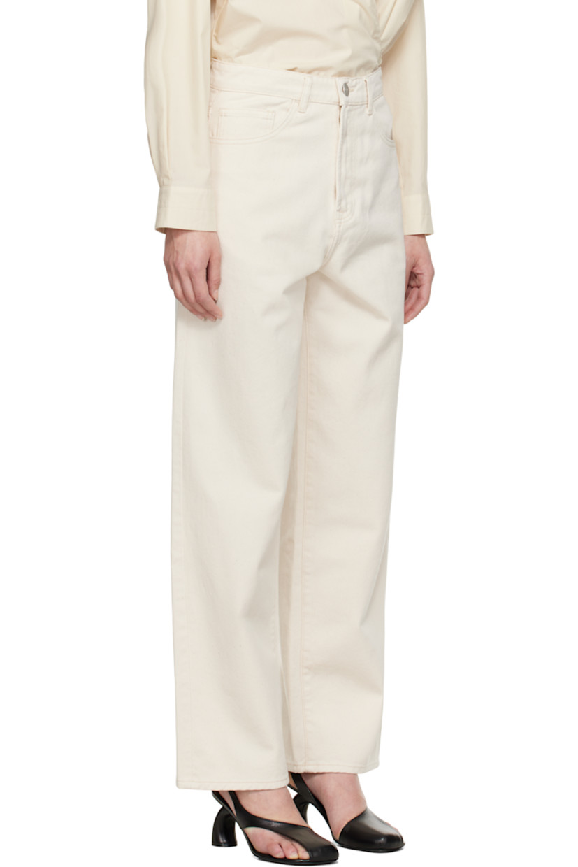 Loose-fit and wide-leg non-stretch denim jeans.

· Low-rise
· Belt loops
· Five-pocket styling
· Zip fly
· Logo-engraved silver-tone hardware

Supplier color: Ecru