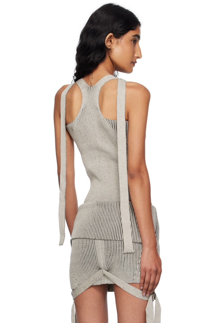 Rib-knit cotton-blend tank top.

· Scoop neck
· Adjustable shoulder straps
· Racer back
· Gold-tone hardware

Supplier color: Pepper
