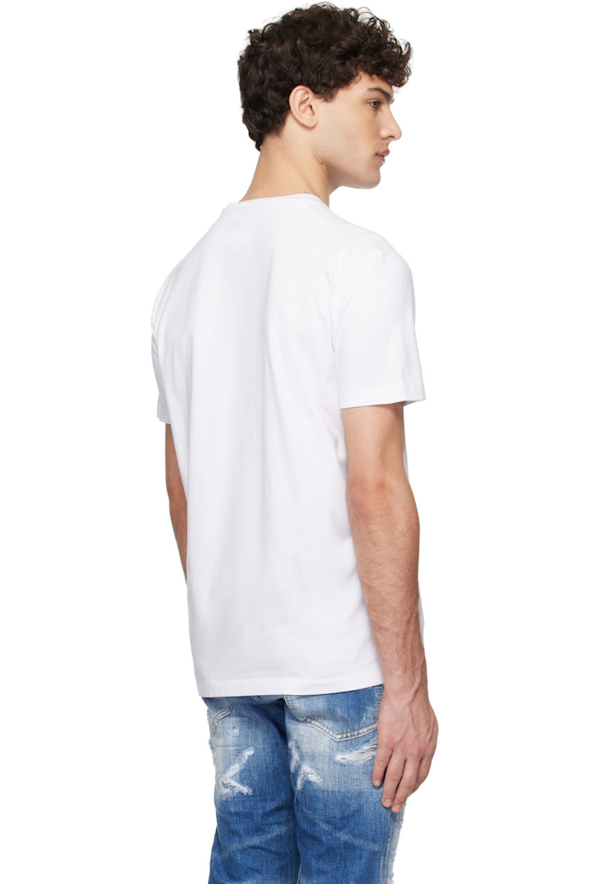 Cotton jersey T-shirt.

· Rib-knit crewneck
· Flocked logo at front

Supplier color: White