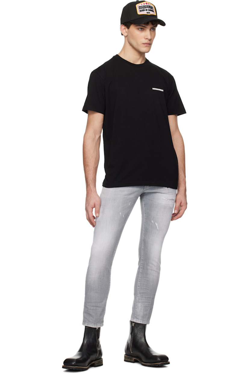 Cotton jersey T-shirt.

· Rib-knit crewneck
· Logo printed at chest
· Logo, text, and graphic printed at back

Supplier color: Black